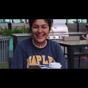 Meet your Posher, Mireya